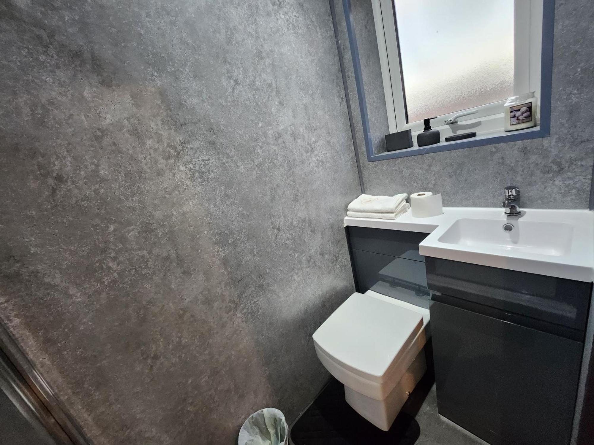 Norton  Bethel Guest Suite מראה חיצוני תמונה